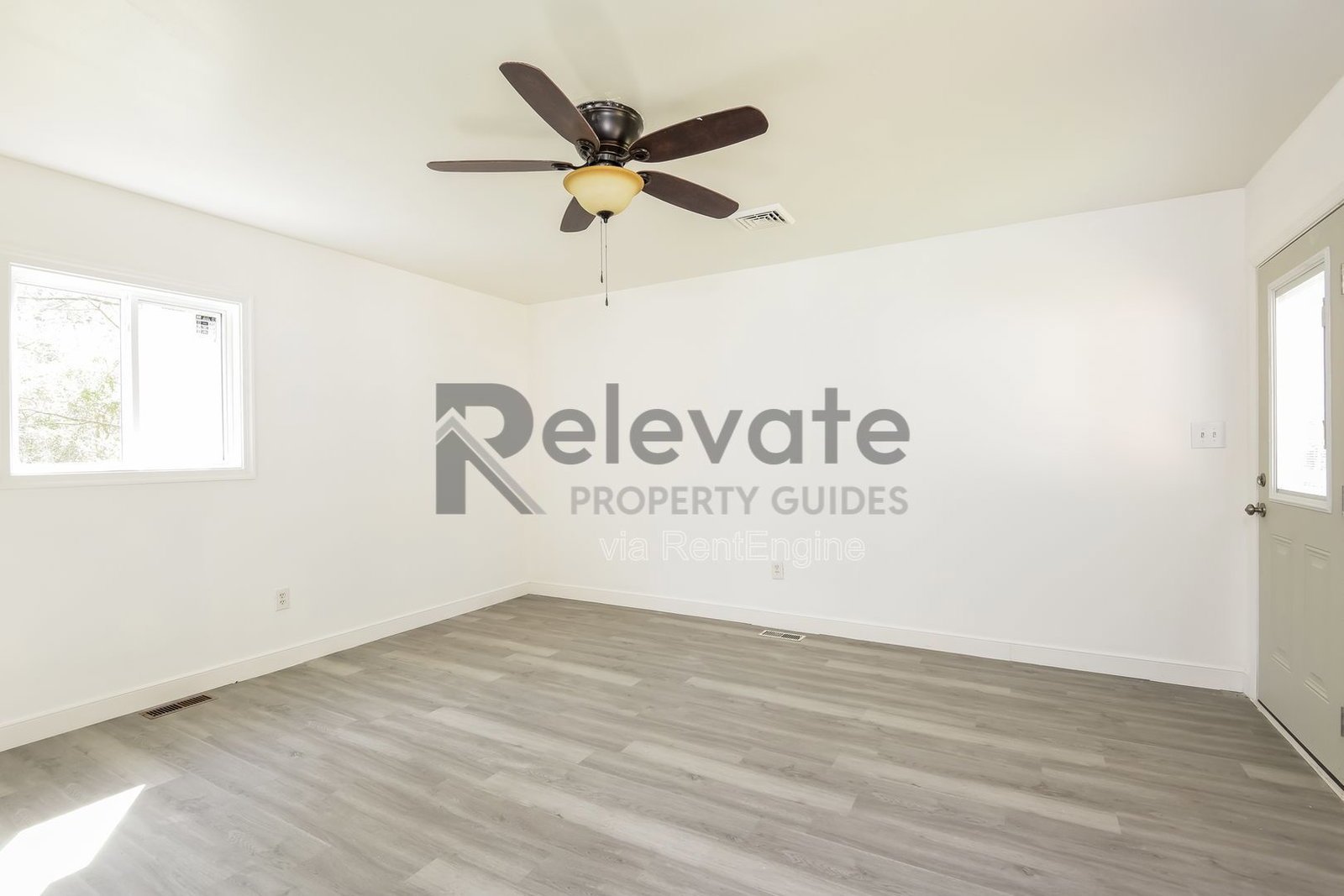 Charles City Living! property image