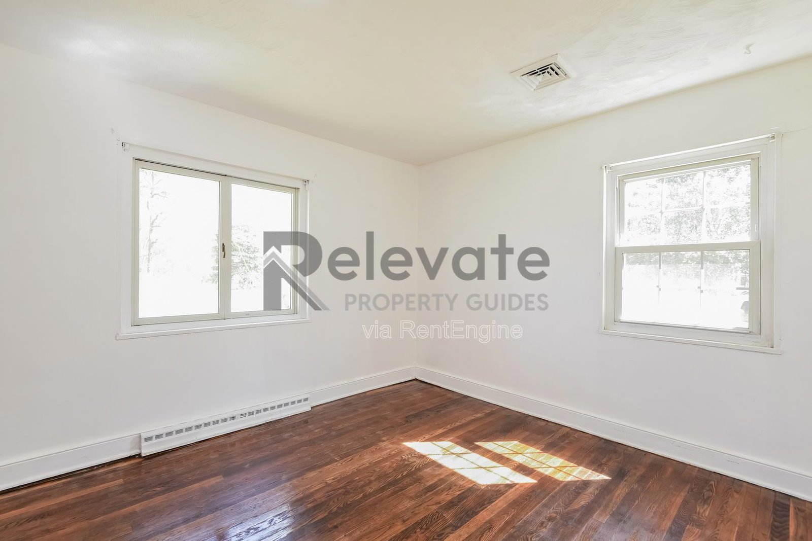 Charles City Living! property image