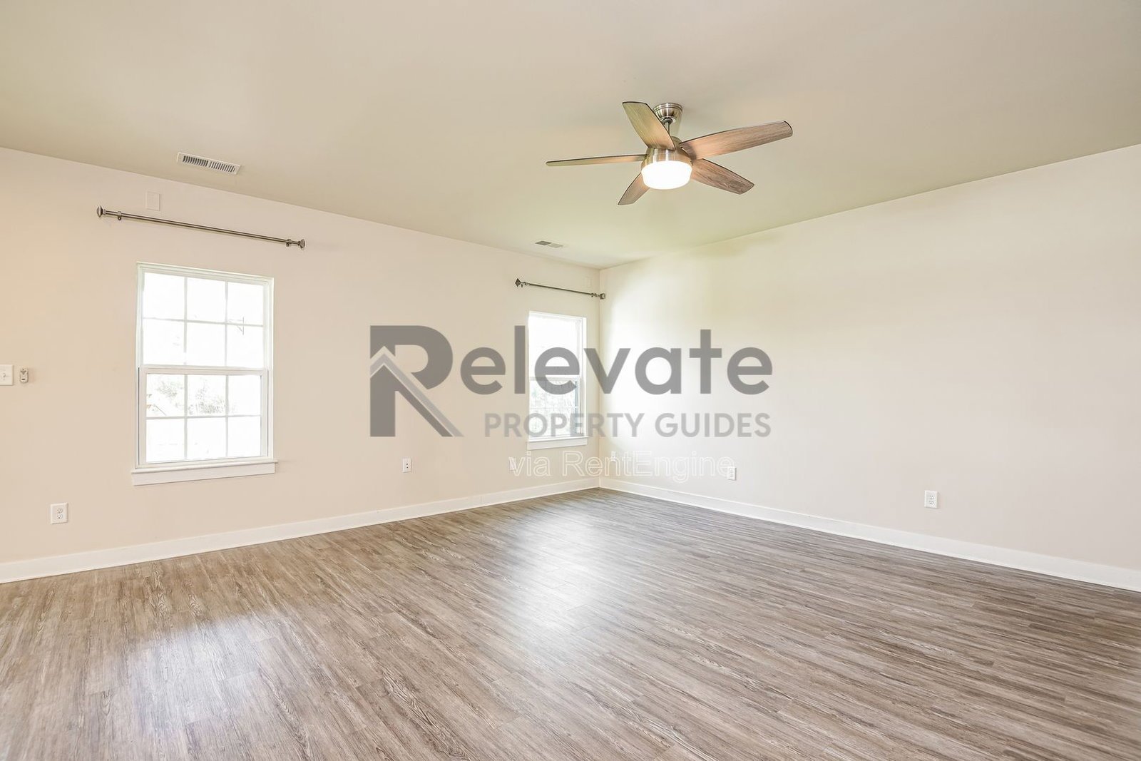 Spacious 5-Bedroom Home in Glen Allen with Comfort and Convenience property image