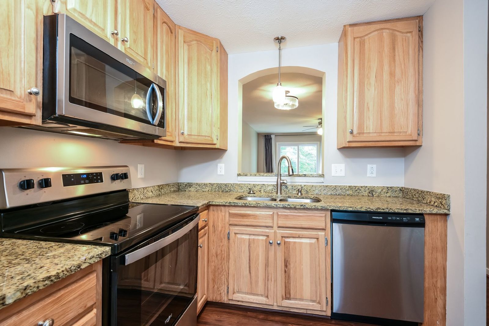 Tucked away, yet close to everything! property image