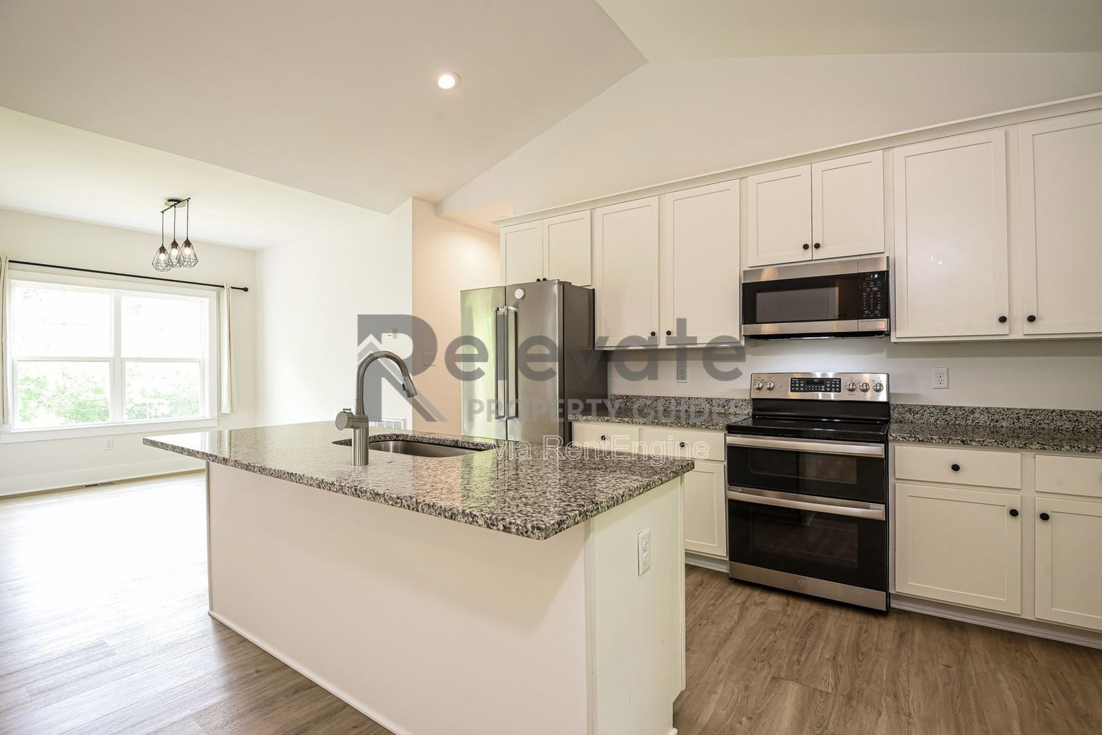 Peaceful Country Living with Room to Relax and Unwind. property image