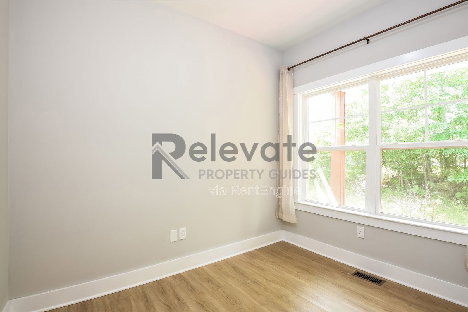 Peaceful Country Living with Room to Relax and Unwind. property image