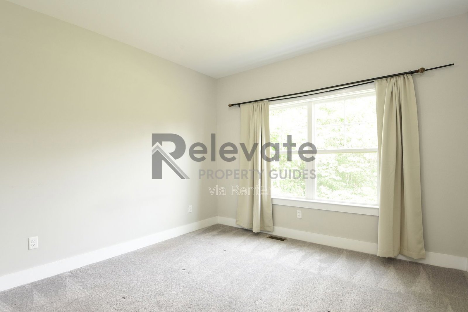 Peaceful Country Living with Room to Relax and Unwind. property image