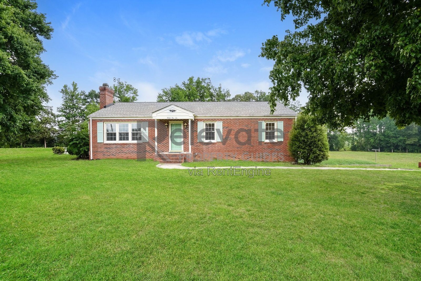 Fantastic Home with Huge Attached Garage property image