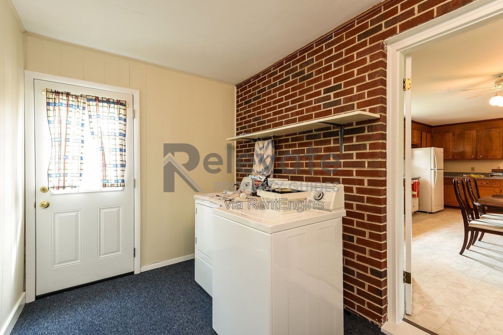Fantastic Home with Huge Attached Garage property image