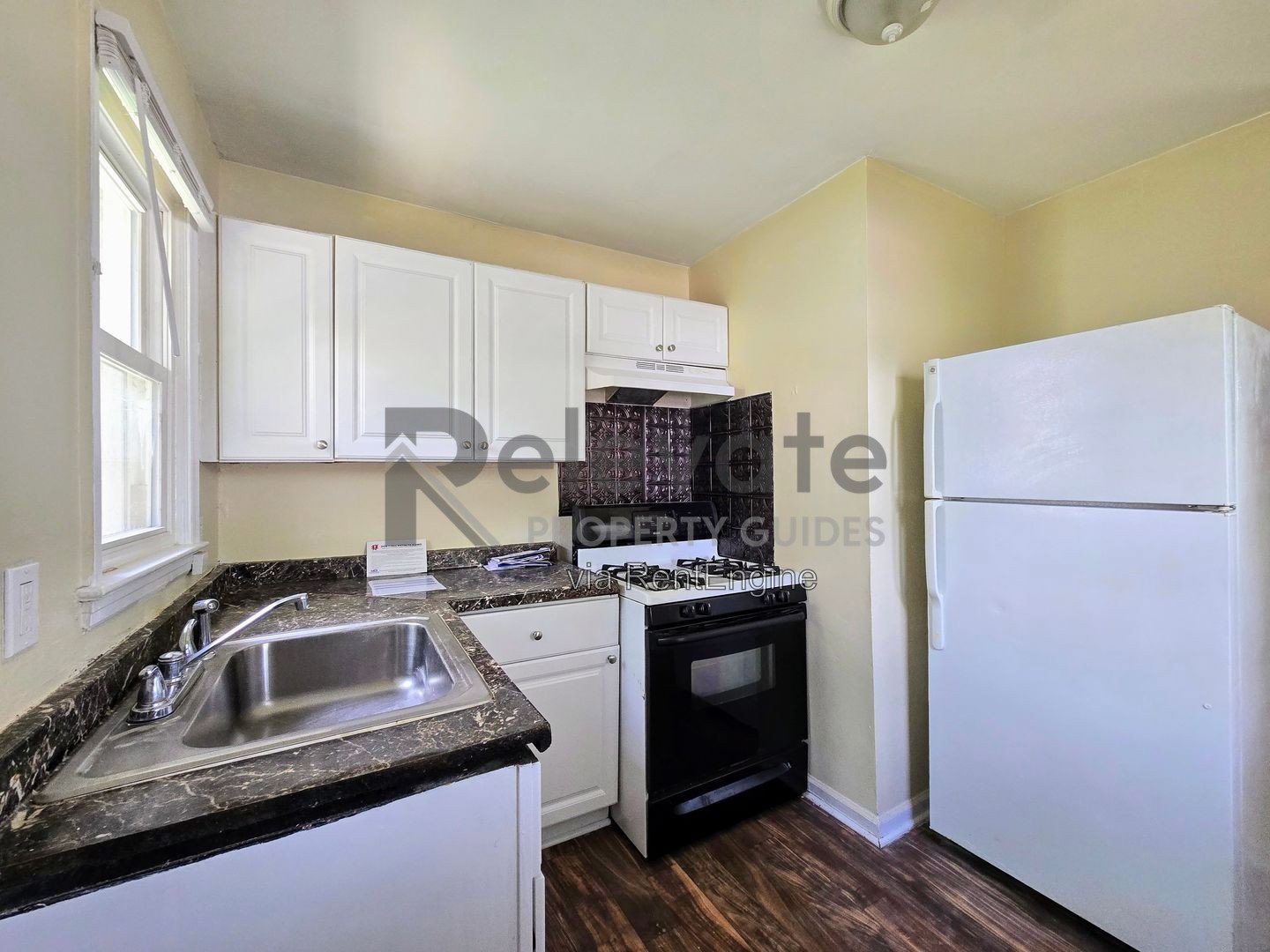 Comfortable Living, Convenient Location-Your Petersburg Home Awaits! property image