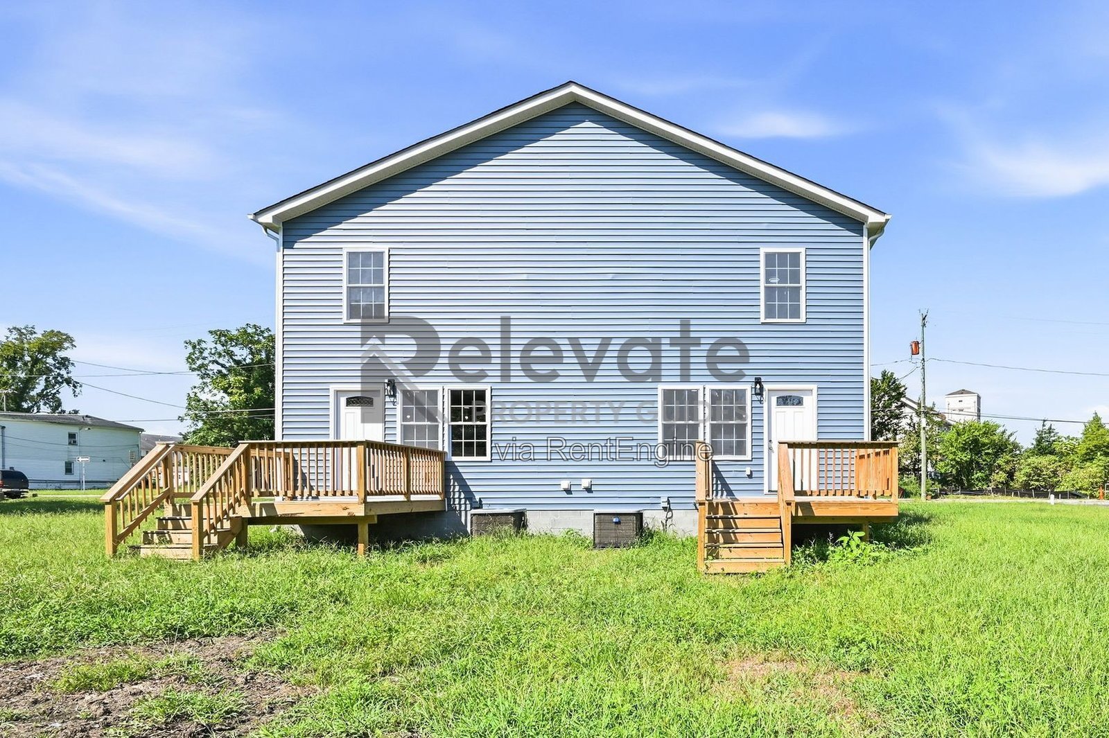 Modern Updates, Spacious Living, Prime Petersburg Location property image