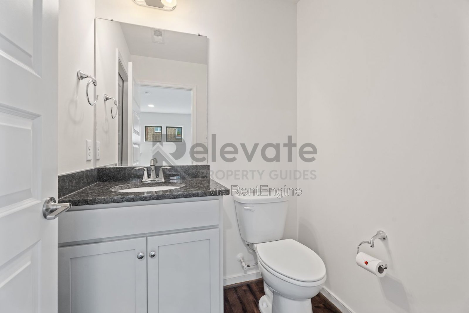 Modern Comfort Meets Rooftop Living in the Heart of Rocketts Landing! property image