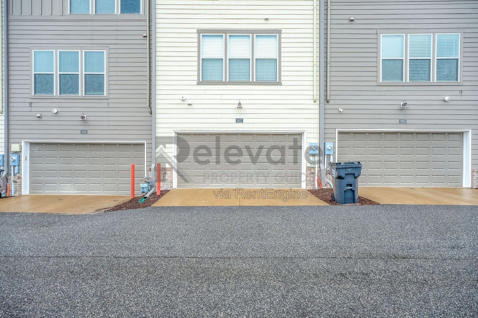 Modern Comfort Meets Rooftop Living in the Heart of Rocketts Landing! property image