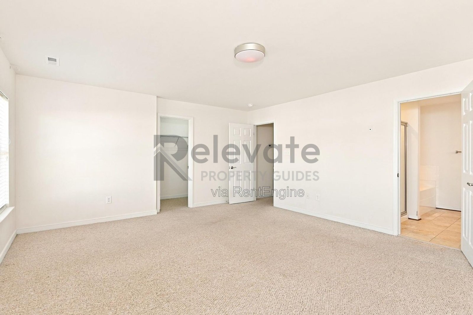 Spacious 4-Bedroom Townhome in Richmond's Fan District property image