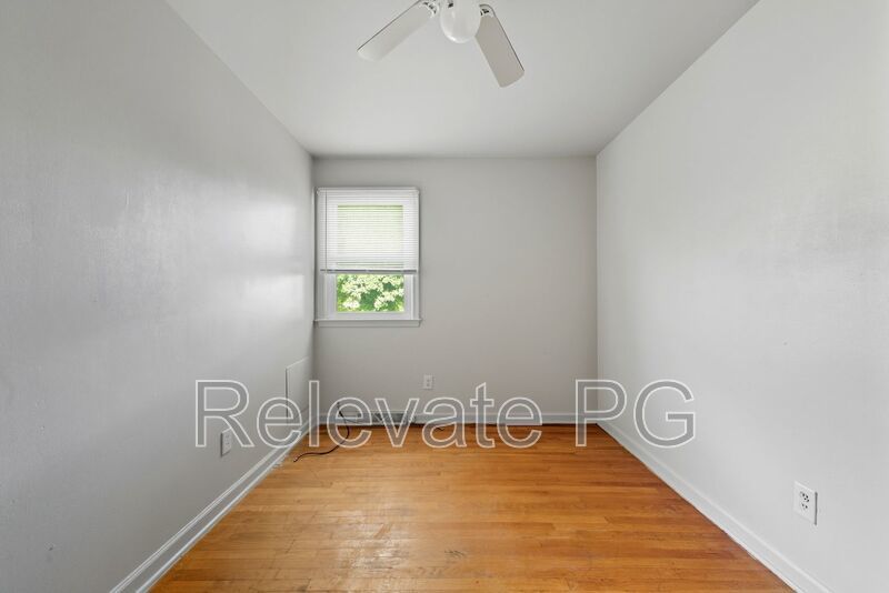 Charming 2‑Bed / 1‑Bath Home in Petersburg property image