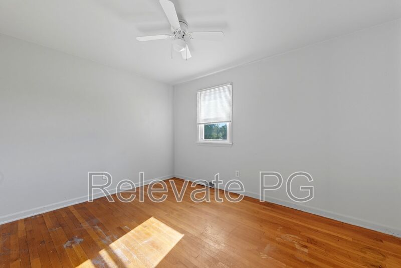 Charming 2‑Bed / 1‑Bath Home in Petersburg property image