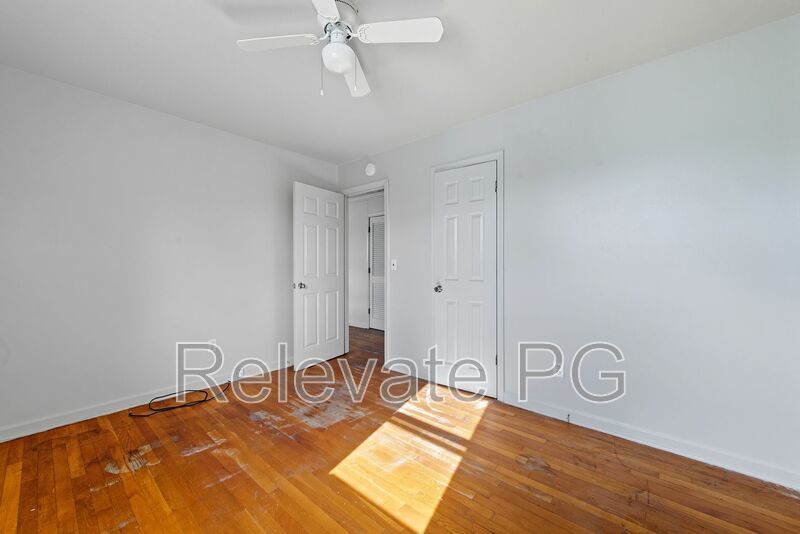Charming 2‑Bed / 1‑Bath Home in Petersburg property image