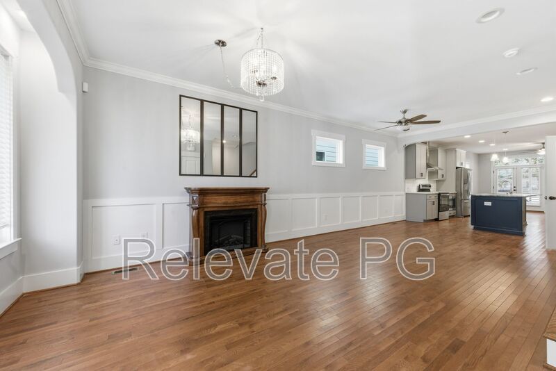 Modern comfort meets historic Church Hill charm! property image