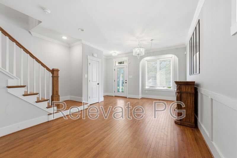 Modern comfort meets historic Church Hill charm! property image