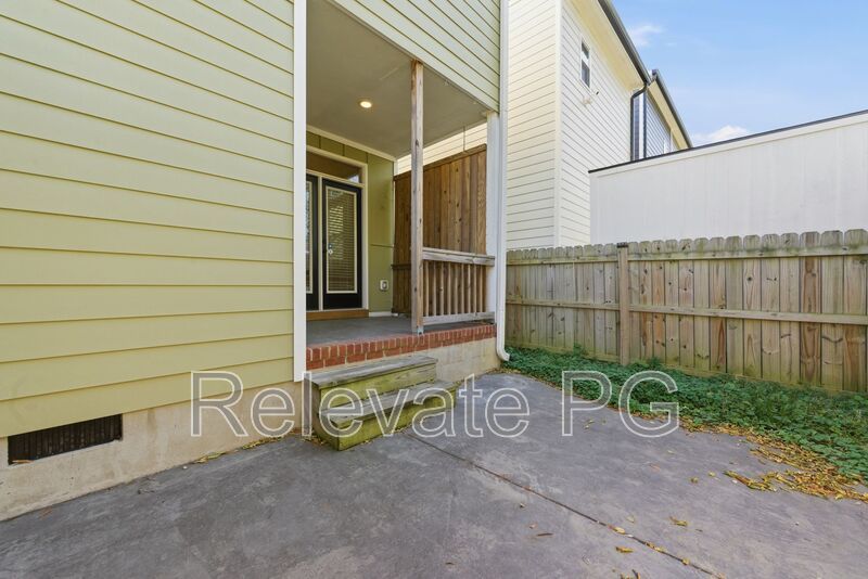 Modern comfort meets historic Church Hill charm! property image