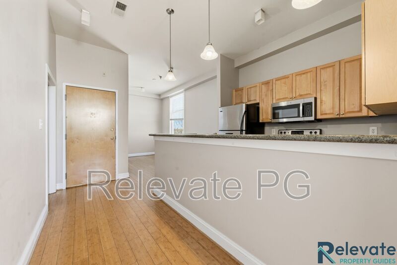 Stunning VCU-area Condo property image