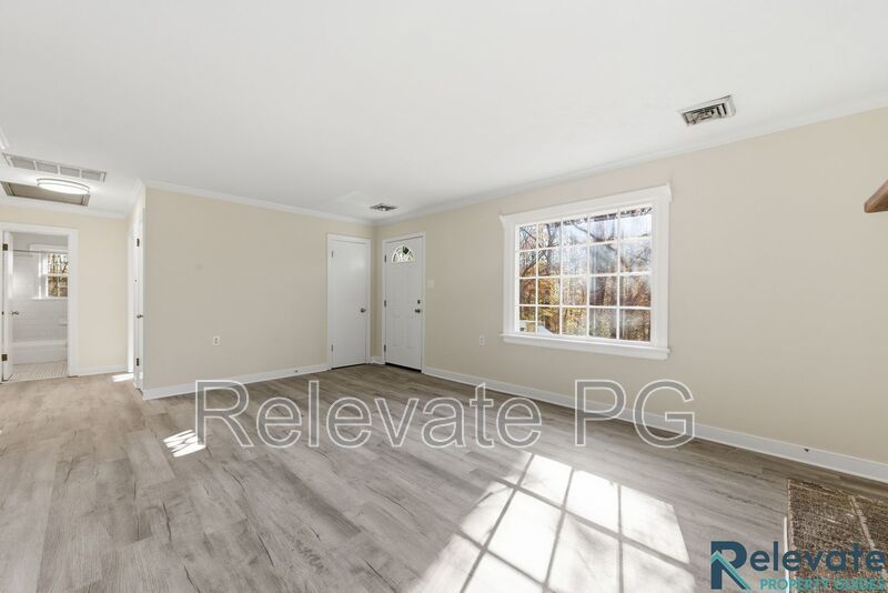 Beautiful Lakeside Home property image