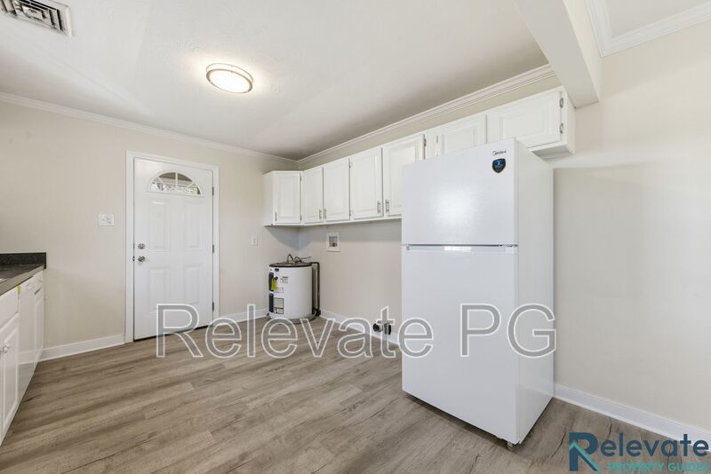 Beautiful Lakeside Home property image