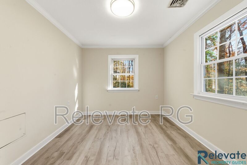 Beautiful Lakeside Home property image