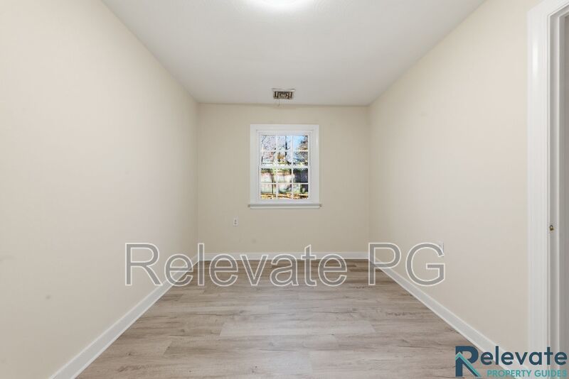 Beautiful Lakeside Home property image