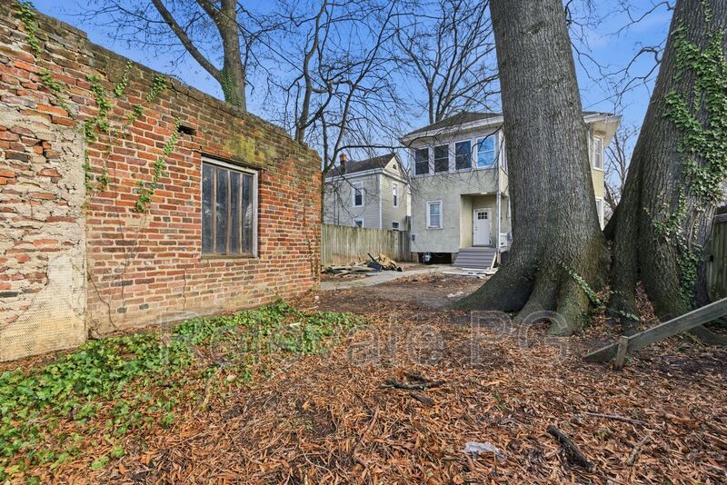 Large and Fully Renovated Home property image