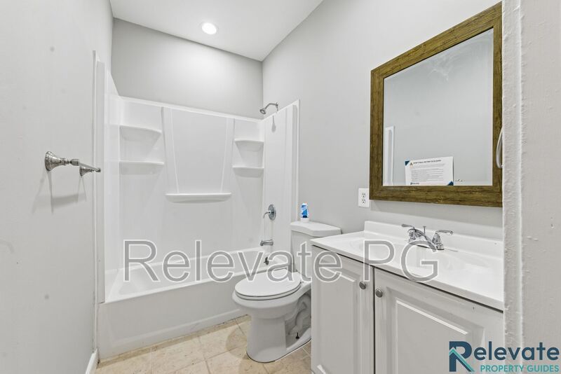 Urban convenience with neighborhood charm! property image