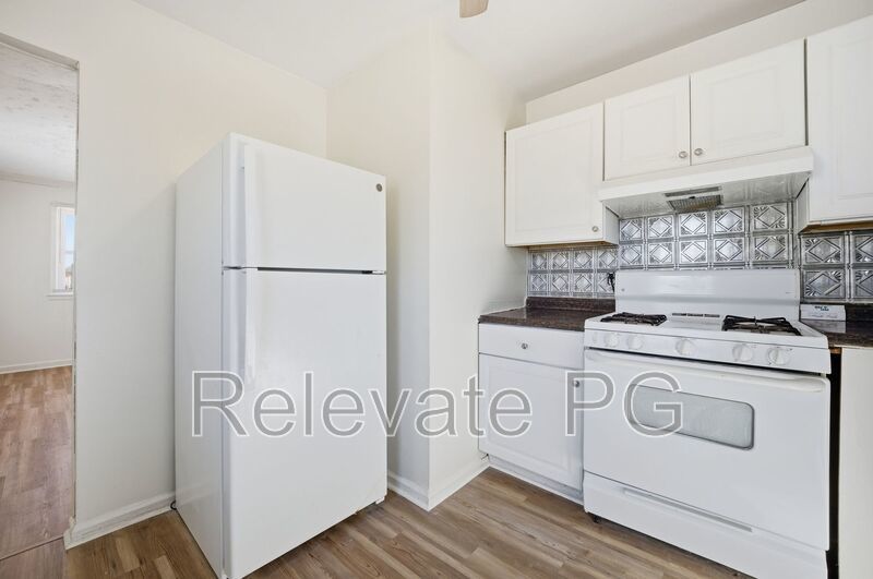Comfortable living in a convenient Petersburg location! property image