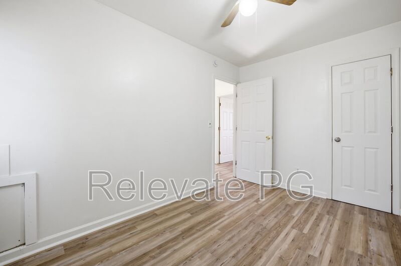 Comfortable living in a convenient Petersburg location! property image