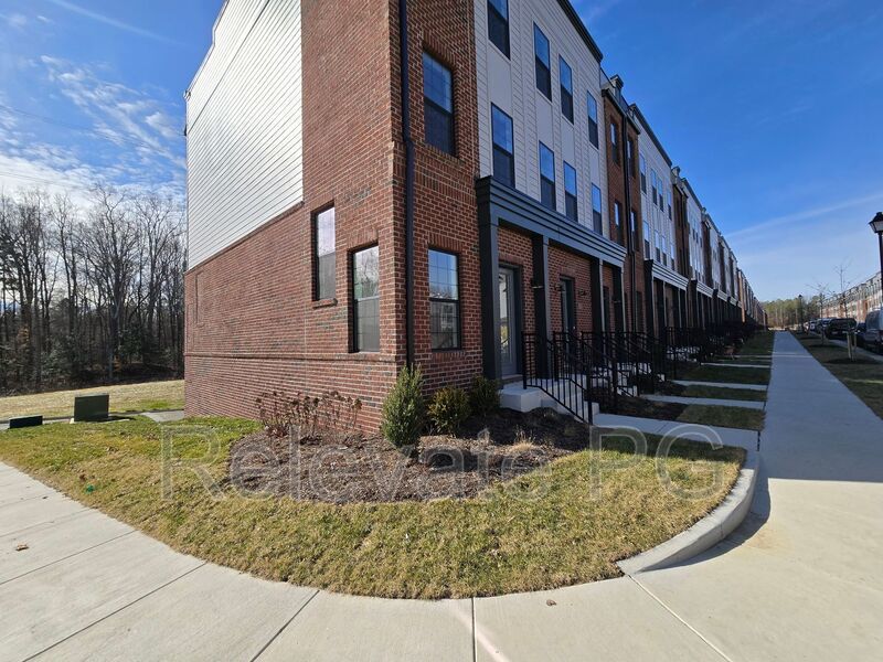 Beautiful New Construction Condo property image