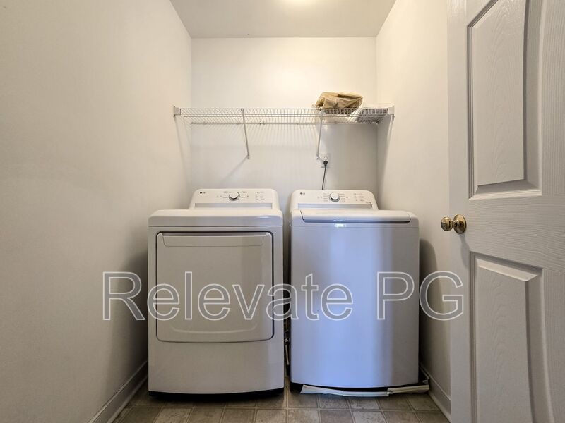 Spacious living in a prime Glen Allen location! property image