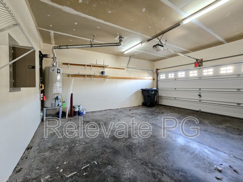 Spacious living in a prime Glen Allen location! property image